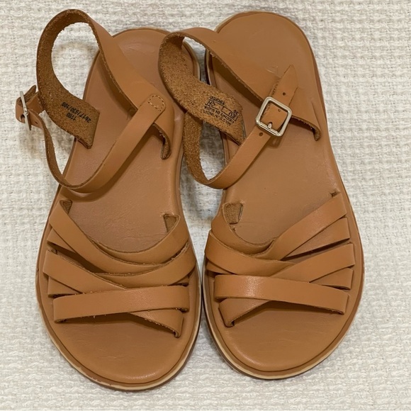 Zara Other - Girls Zara Soft Leather Sandals Size 30